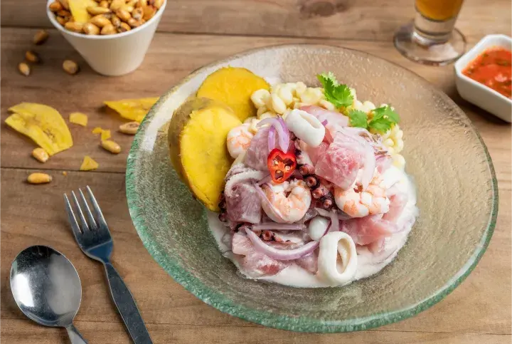 Mixed ceviche in a photograph published by Punto Azul